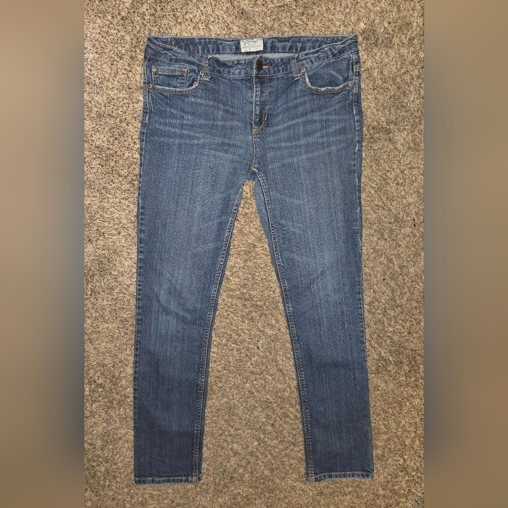Aeropostale Women's Skinny Jeans in Blue